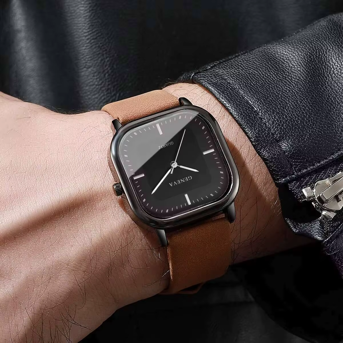 Square Minimalist Casual Leather Strap Wristwatch